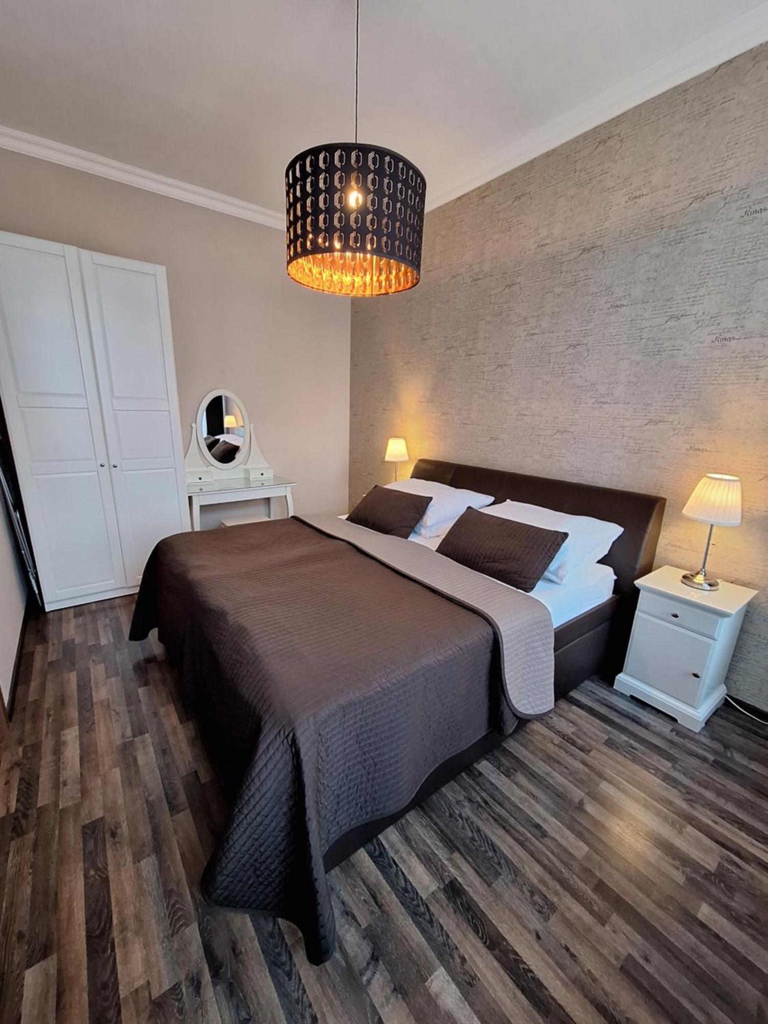Residence Moravia Apartments Κάρλοβι Βάρι Εξωτερικό φωτογραφία