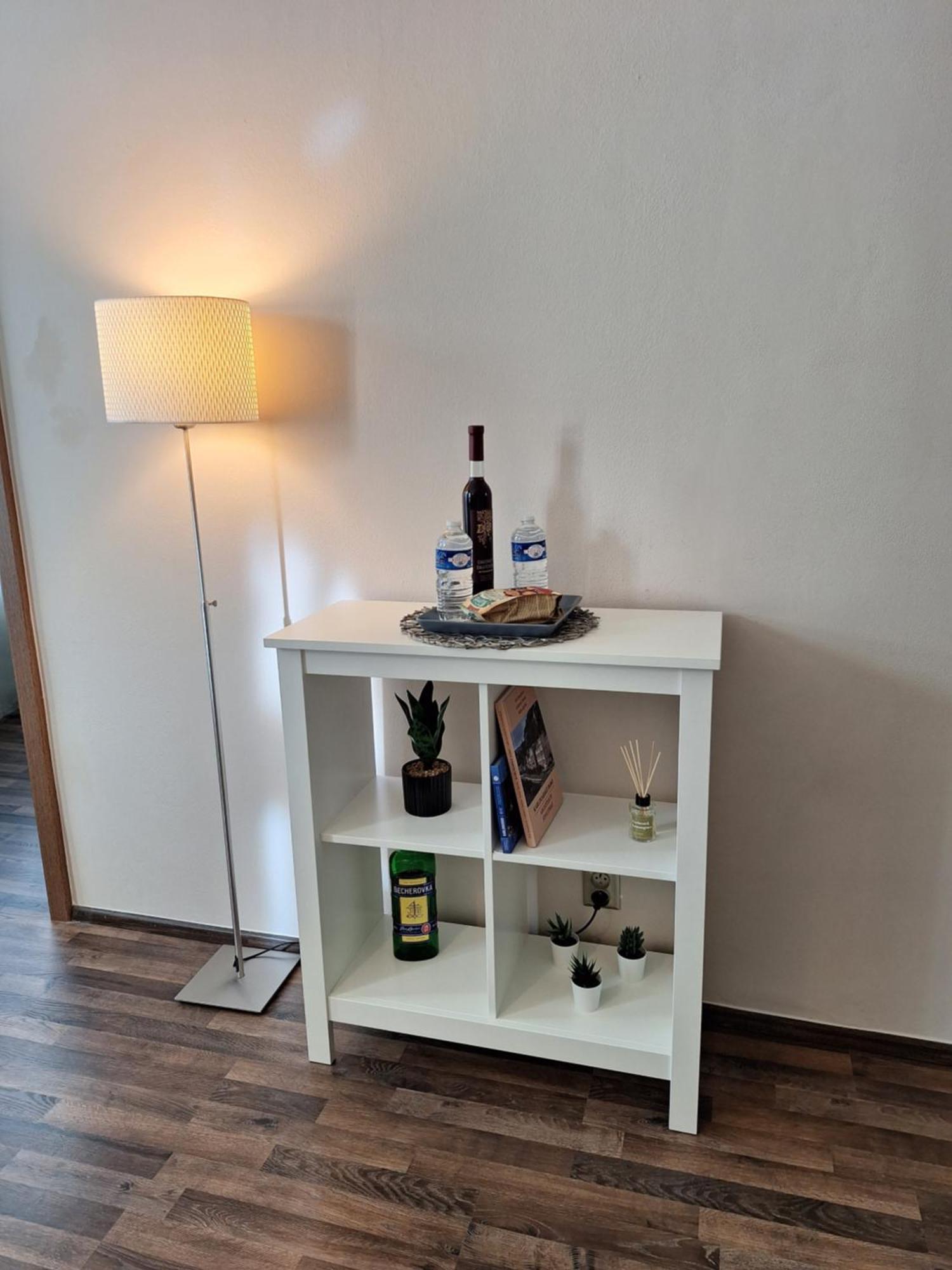 Residence Moravia Apartments Κάρλοβι Βάρι Εξωτερικό φωτογραφία