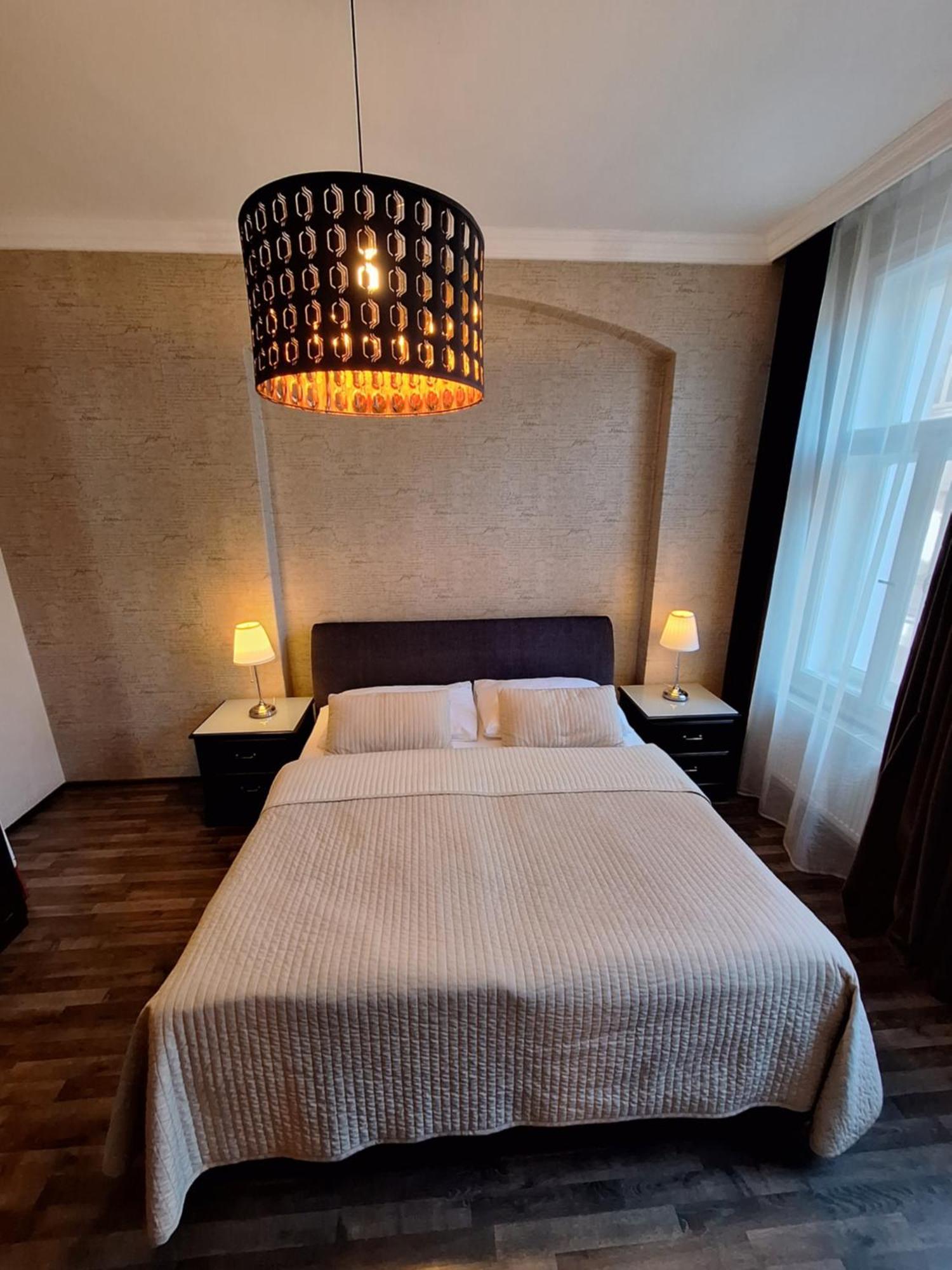 Residence Moravia Apartments Κάρλοβι Βάρι Εξωτερικό φωτογραφία