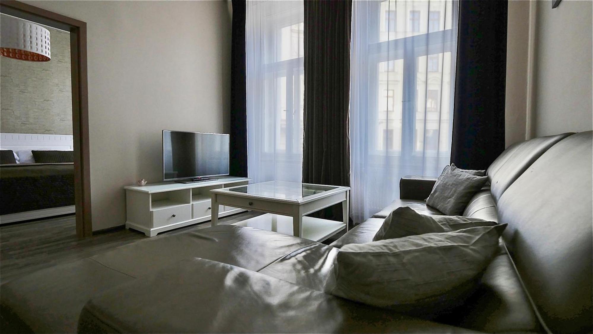 Residence Moravia Apartments Κάρλοβι Βάρι Εξωτερικό φωτογραφία