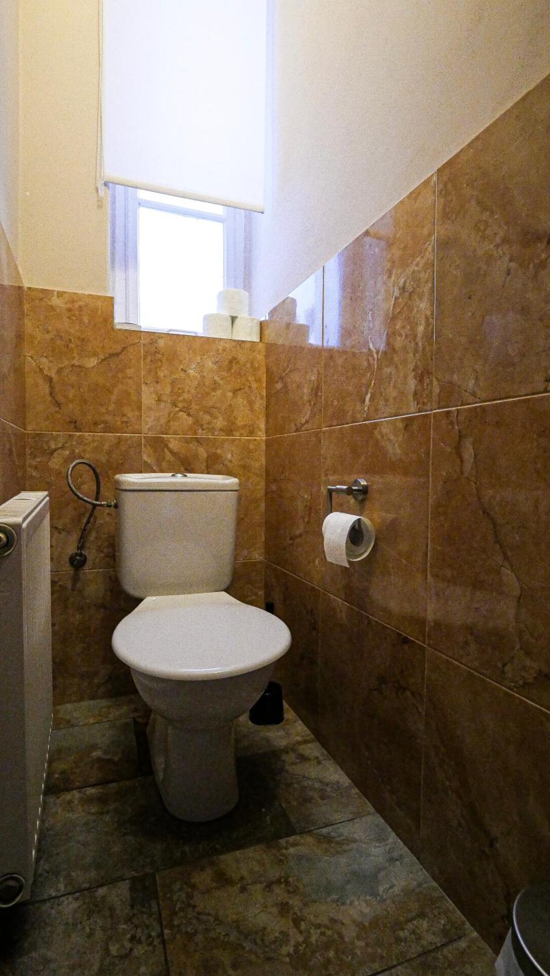 Residence Moravia Apartments Κάρλοβι Βάρι Εξωτερικό φωτογραφία
