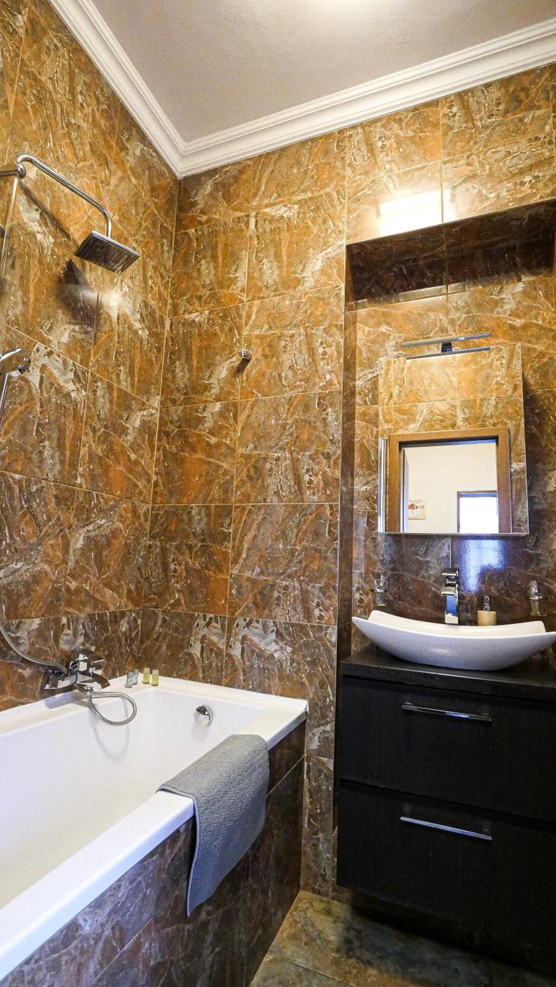 Residence Moravia Apartments Κάρλοβι Βάρι Εξωτερικό φωτογραφία