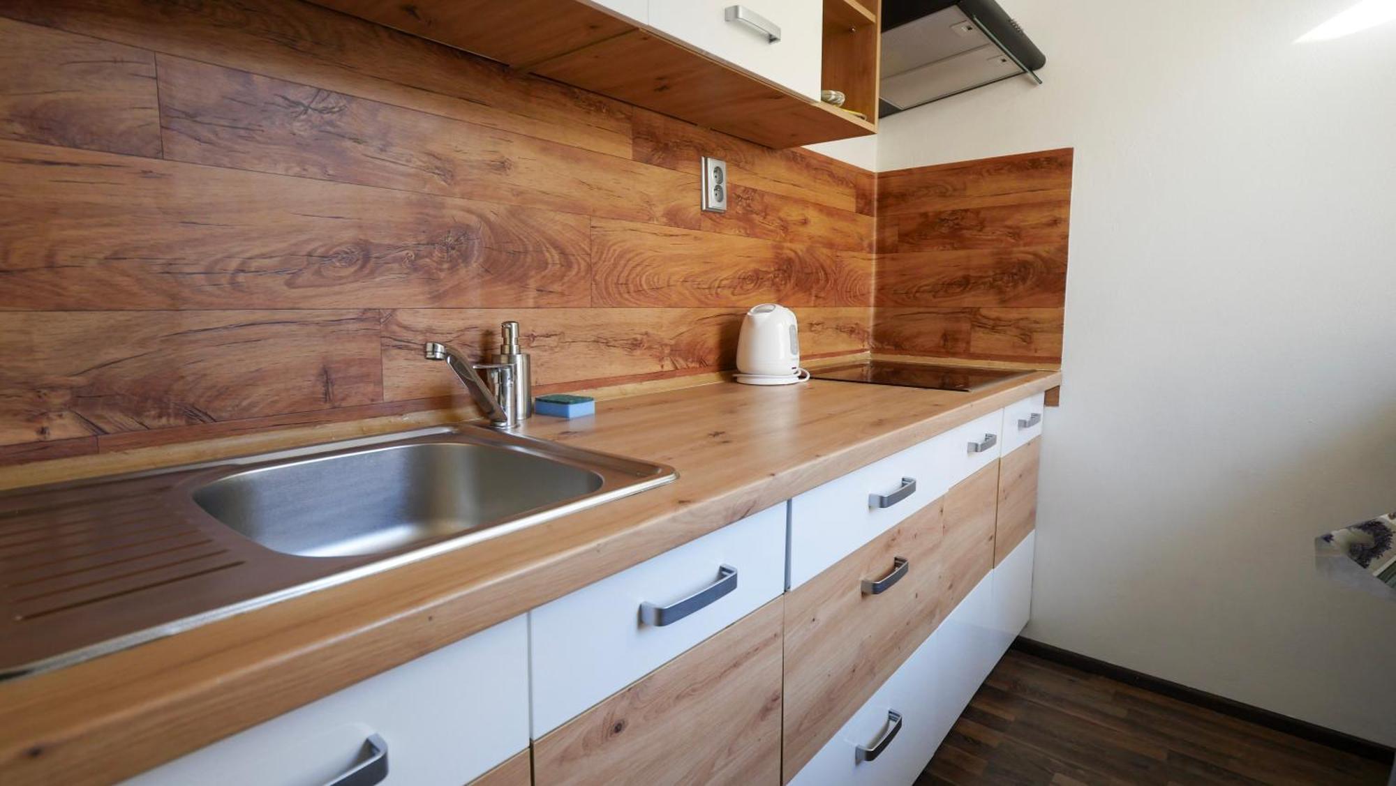 Residence Moravia Apartments Κάρλοβι Βάρι Εξωτερικό φωτογραφία